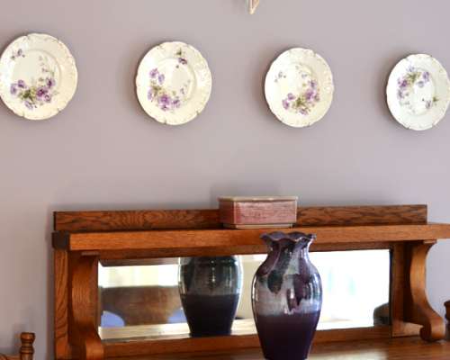 Dining-Room-Wall-Decor-Deer-Head-Plates-Sideboard Dining-Room-Wall-Decor-Deer-Head-Plates-Sideboard