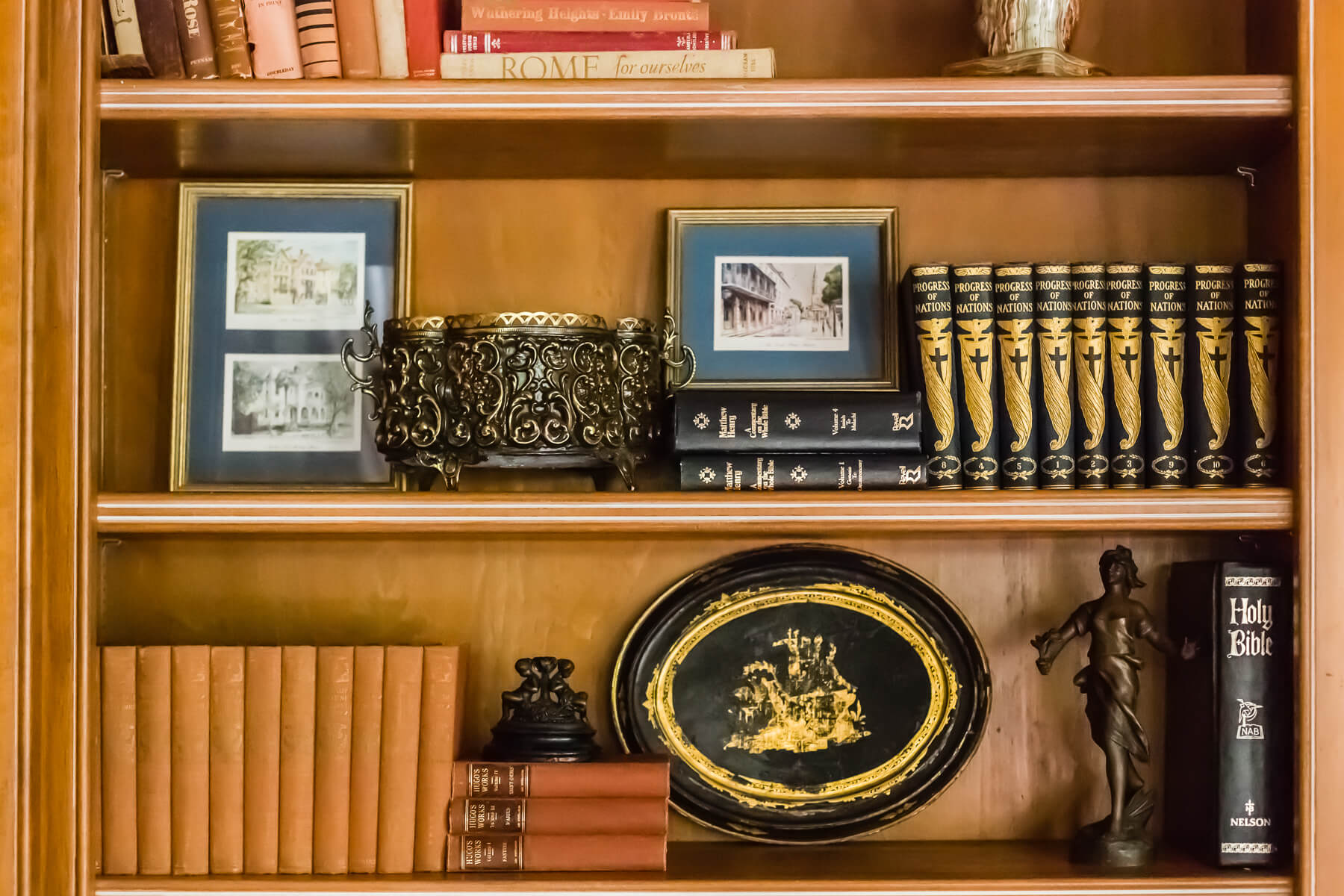 Antique Books Art Accessories Bookshelf Styling